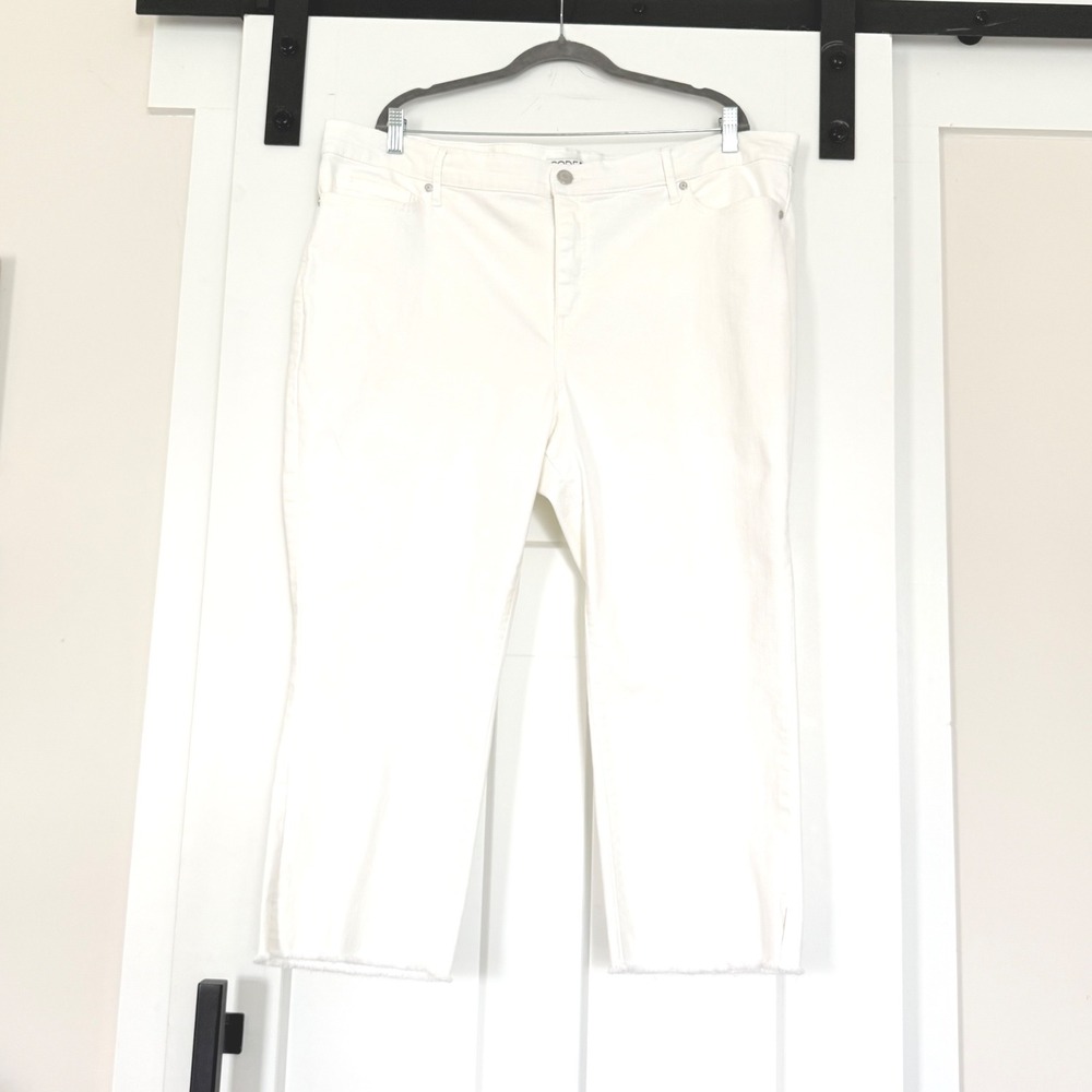Code‎ Bleu Chelsea White Capri Jeans 22W Plus Power Pockets Stretch